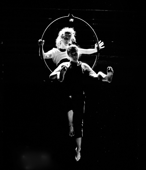 Pardalea Collective: "Control" © Chrys Kostis pardalea4