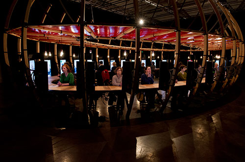 Aussergewöhnliche Geschichten, wahr oder gut erfunden? © Marc Domage osterf allthedragons2