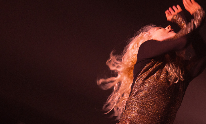 Louise Lecavalier: "danses vagabondes" © Andre Cornellier LouiseLecavalier1