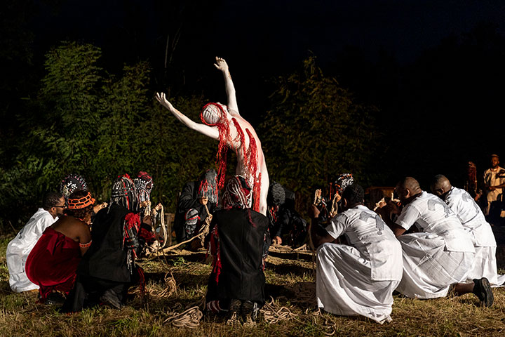 Cie Onyrikon & Samson Ogiamien: „Iyagbons Spiegel“ © La Strada Graz / Nikola Milatovic Onyrikon1
